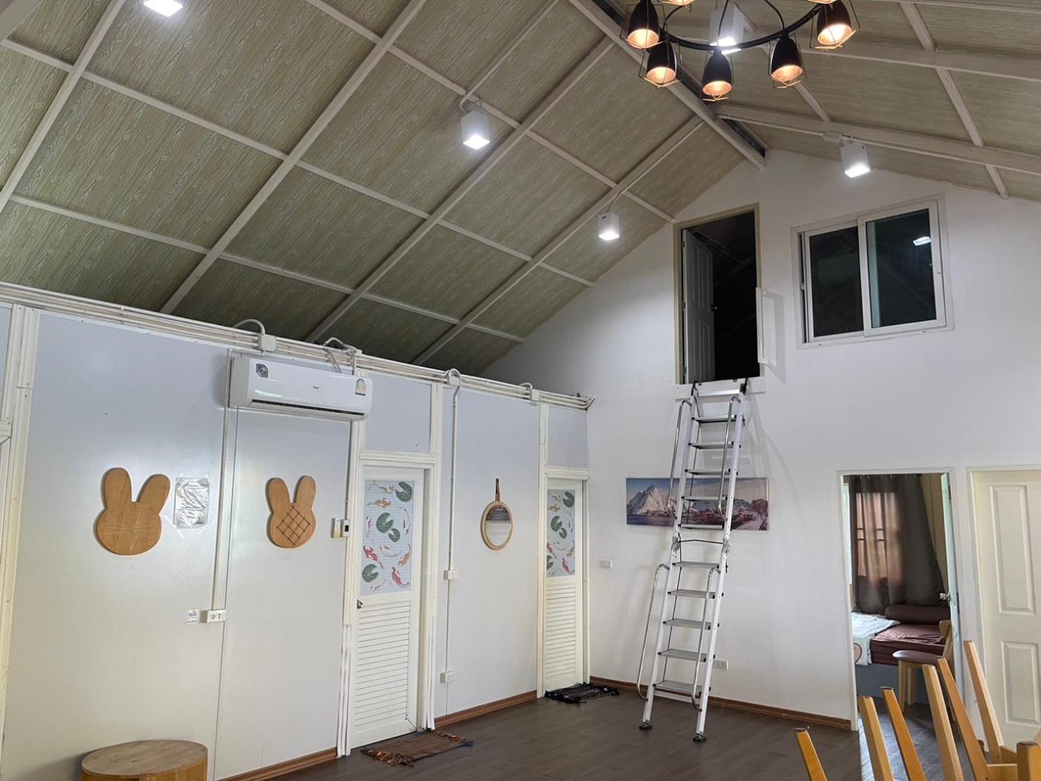 Airport Biệt thự Bangkok